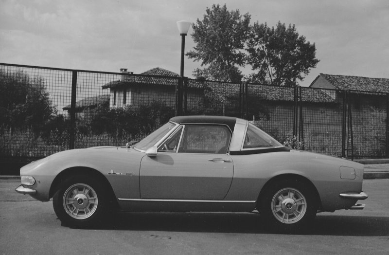 Fiat Dino Spider 2000 with hardtop
